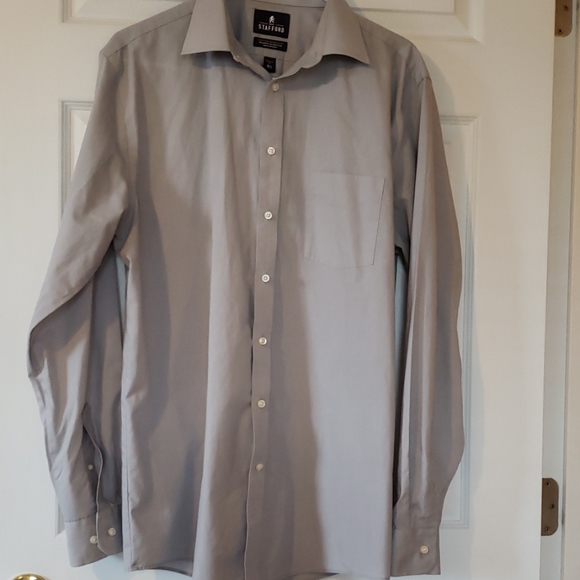 Stafford Other - Mens gray button down dress shirt